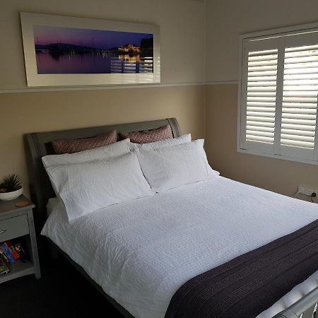 Waterfront Location - 2 Bed Apartment In Corlette, Port Stephens - Sleeps 4 外观 照片